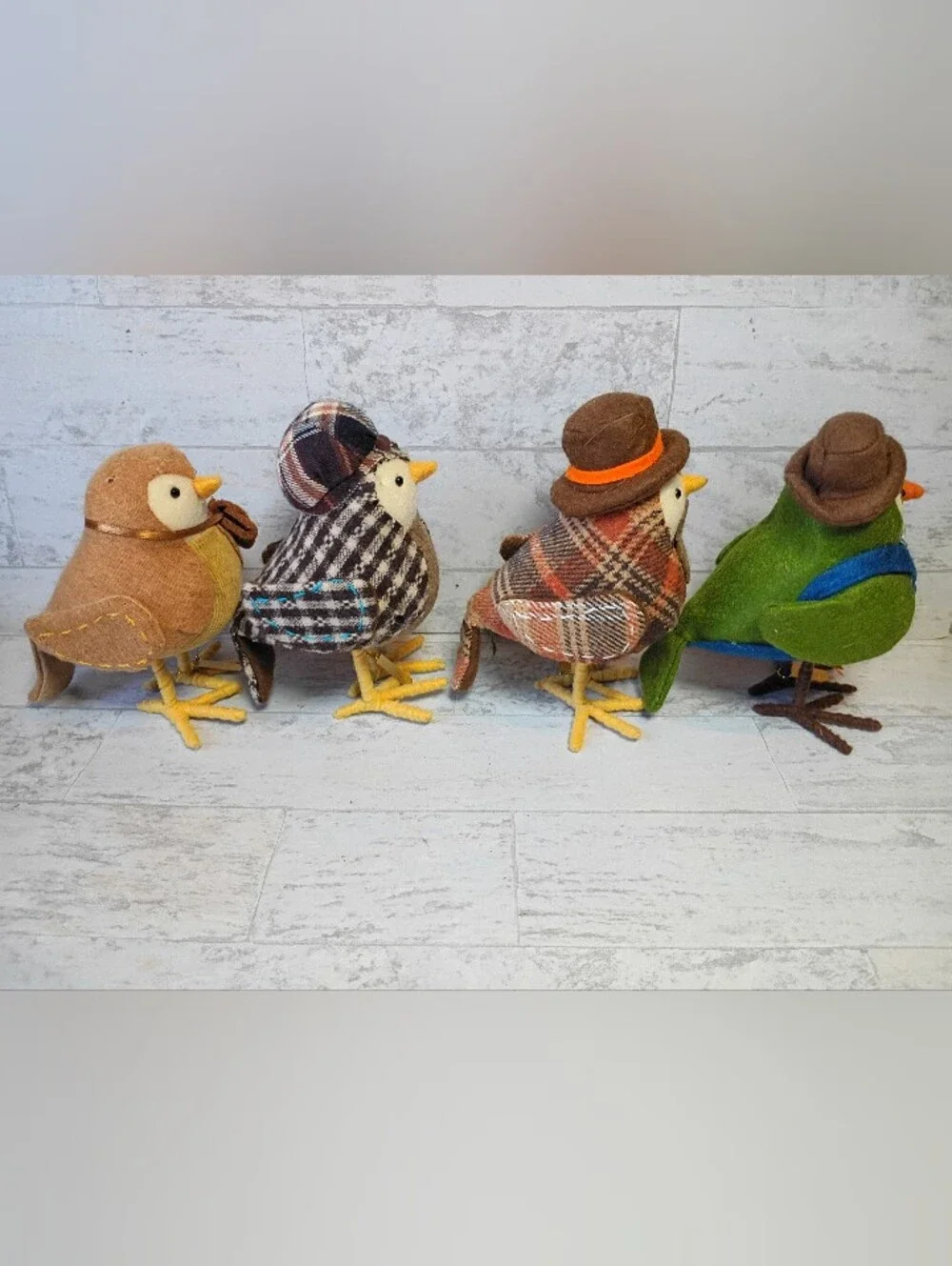 Set of 4 cute featherly decorative Friends Fabric Birds Retired-Decor